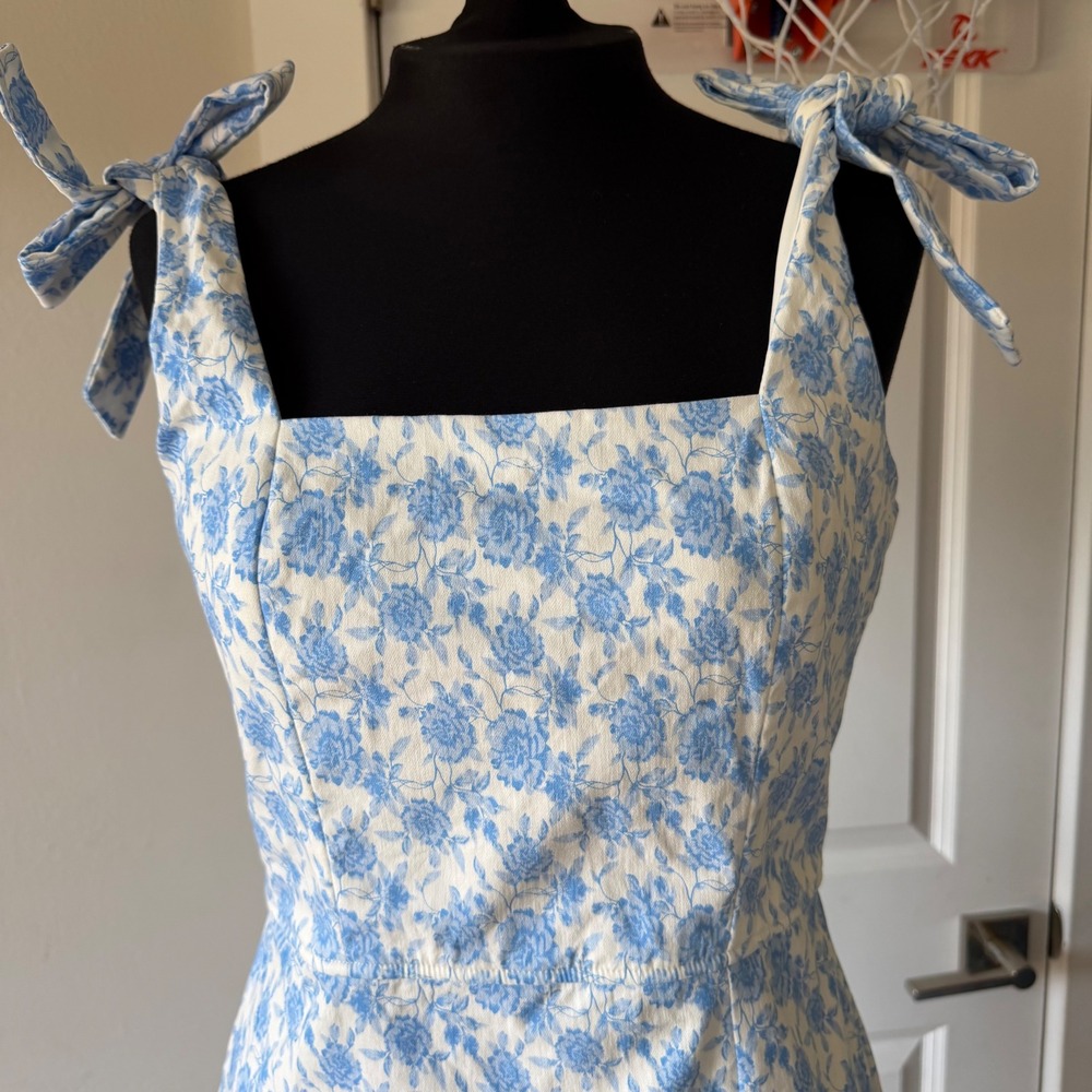Trixxi Women's White Mini Summer Dresses with Blue Floral Print Size L - Picture 2 of 16